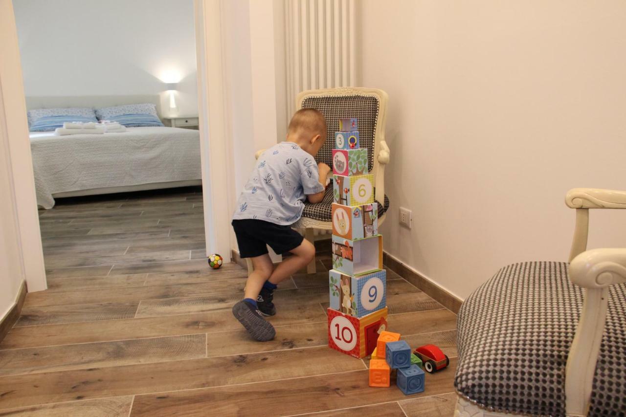 הוילה ריקו דל גולפו די ספאציה Casa Maio מראה חיצוני תמונה