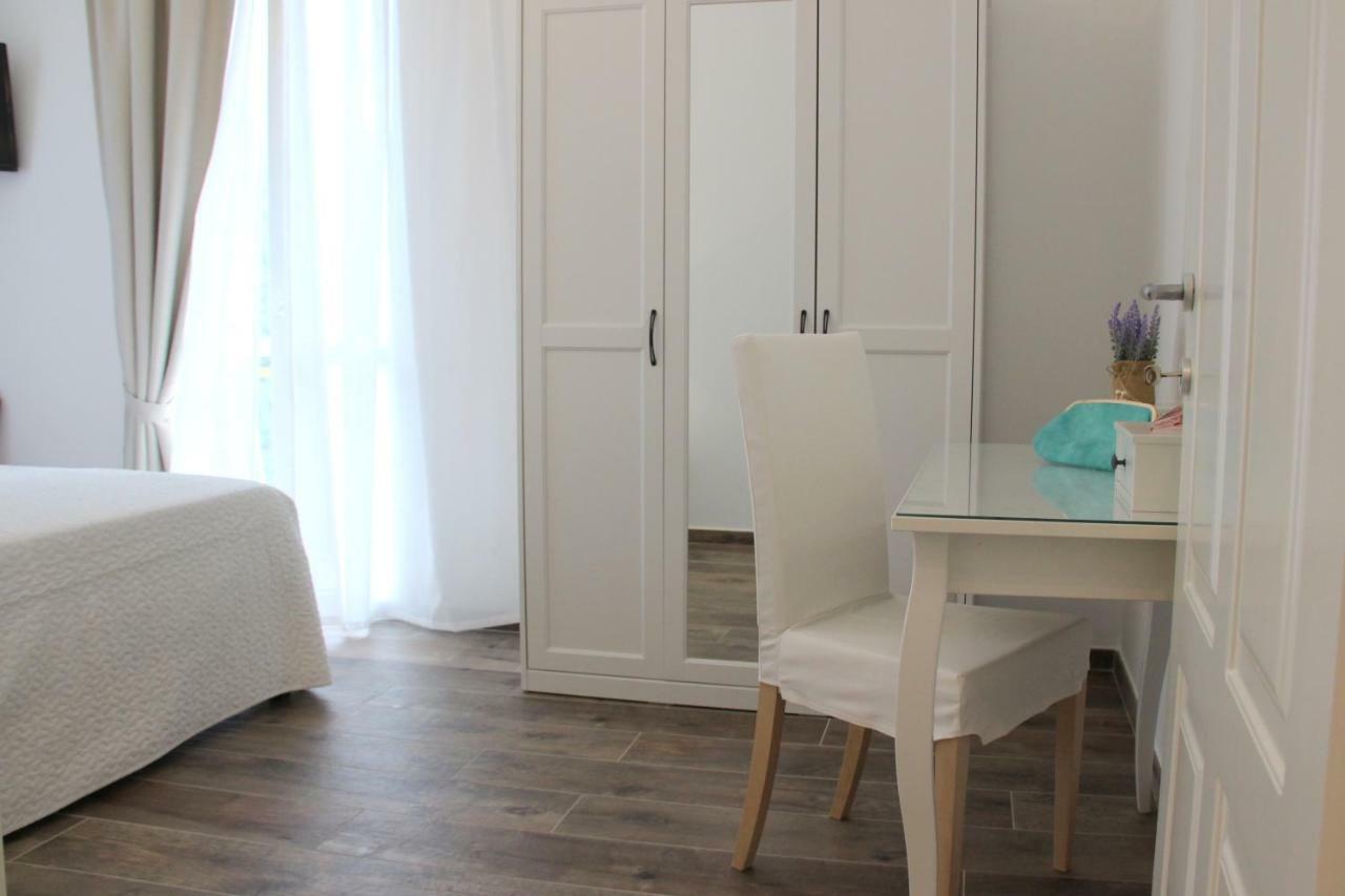 הוילה ריקו דל גולפו די ספאציה Casa Maio מראה חיצוני תמונה