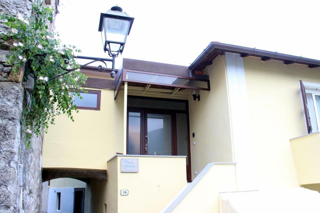 הוילה ריקו דל גולפו די ספאציה Casa Maio מראה חיצוני תמונה