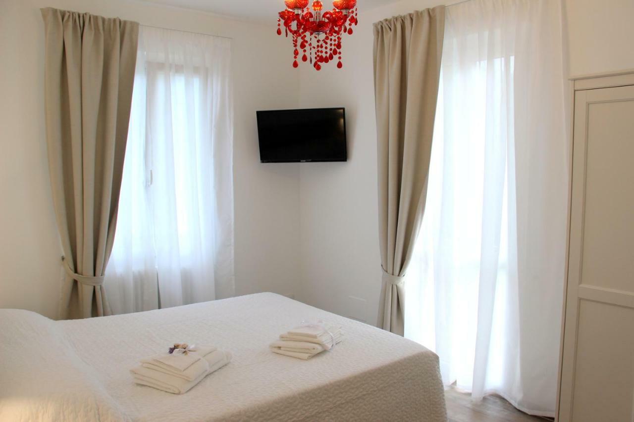 הוילה ריקו דל גולפו די ספאציה Casa Maio מראה חיצוני תמונה